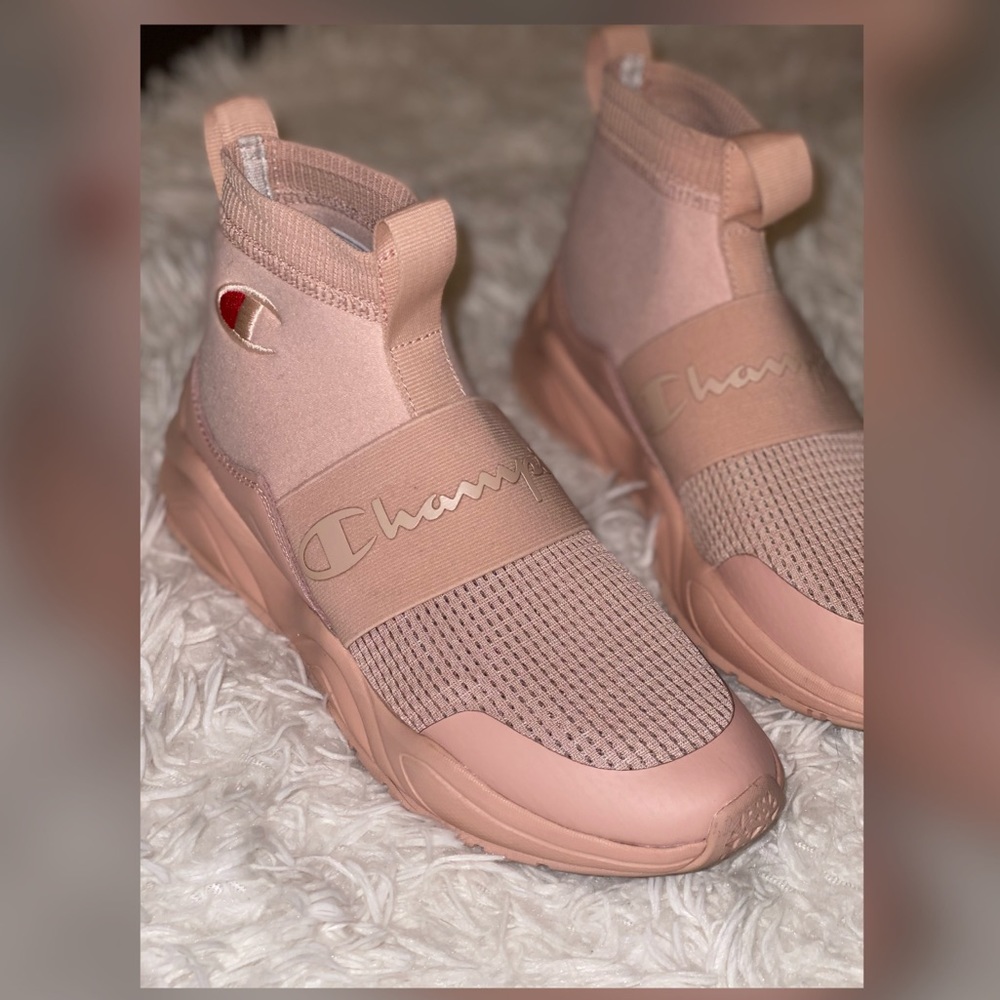 Champion tennis shoes